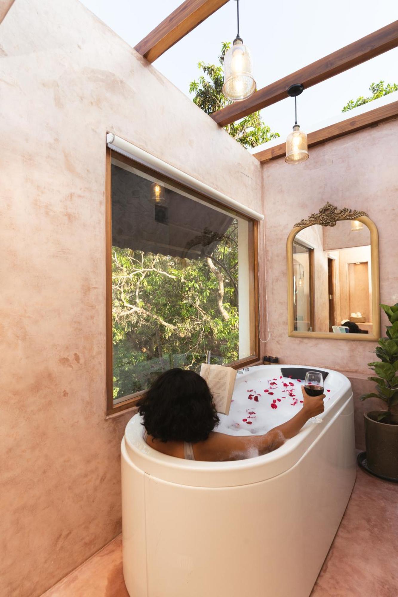 Casa De Raga By Tisyastays Arpora Exterior photo